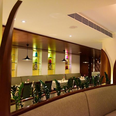 The Royal Comfort Bangalore Esterno foto