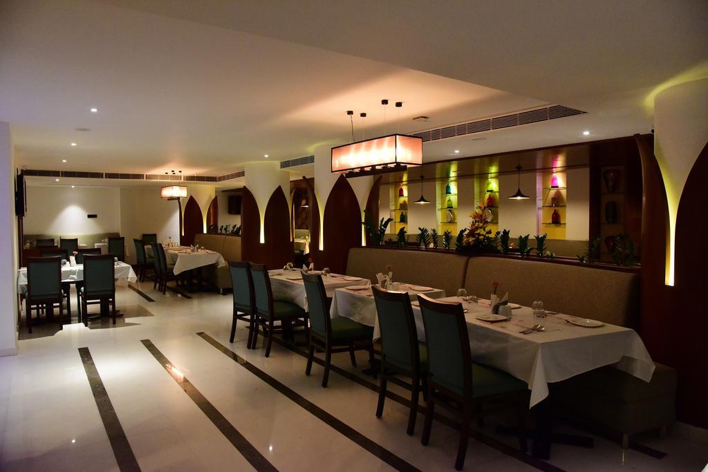 The Royal Comfort Bangalore Esterno foto