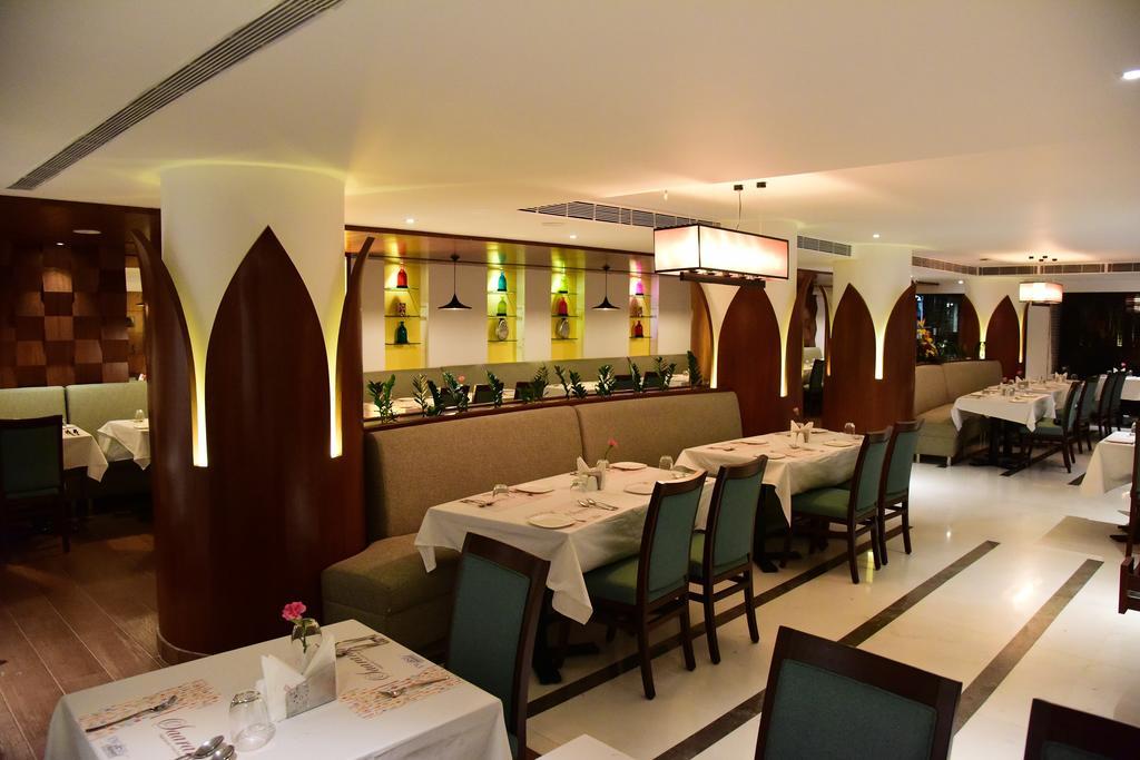 The Royal Comfort Bangalore Esterno foto