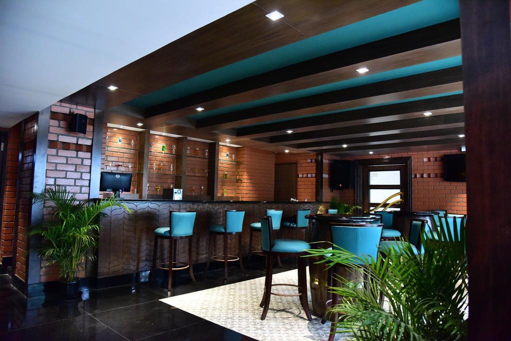 The Royal Comfort Bangalore Esterno foto