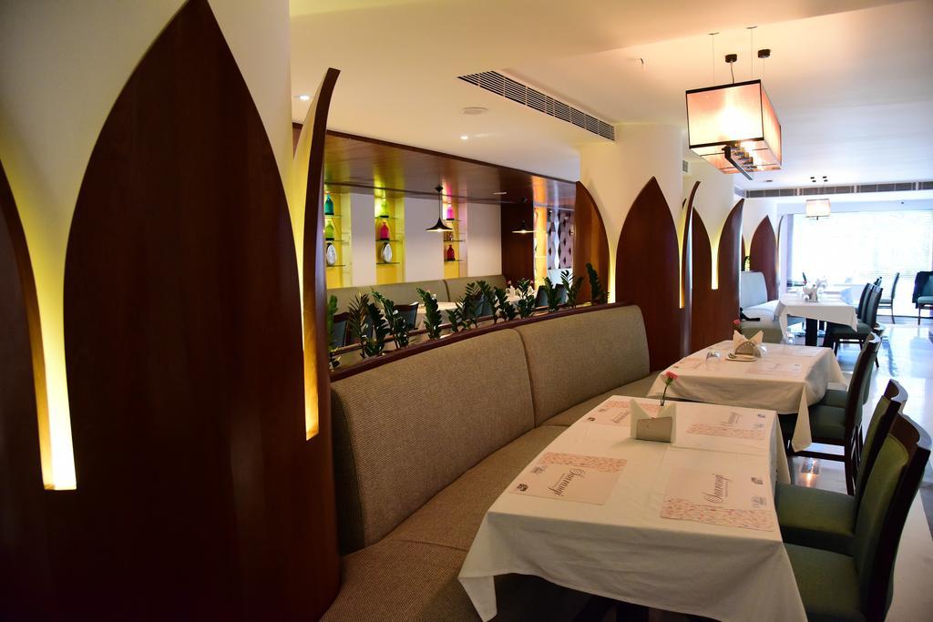 The Royal Comfort Bangalore Esterno foto