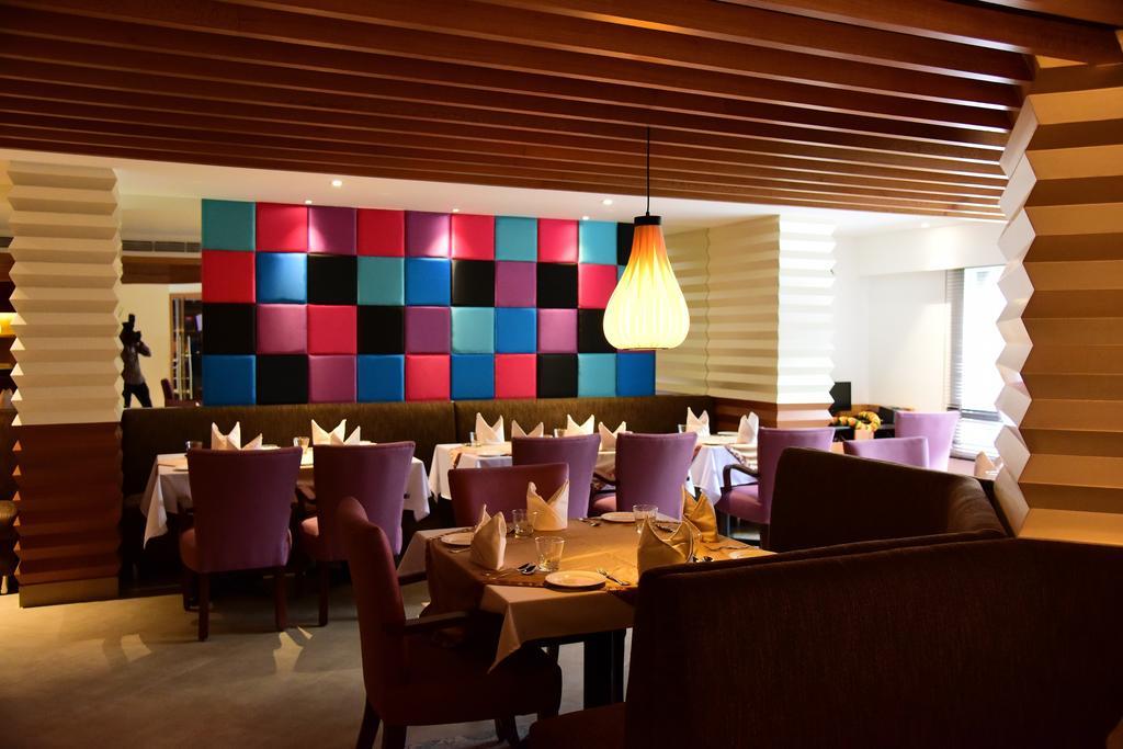 The Royal Comfort Bangalore Esterno foto