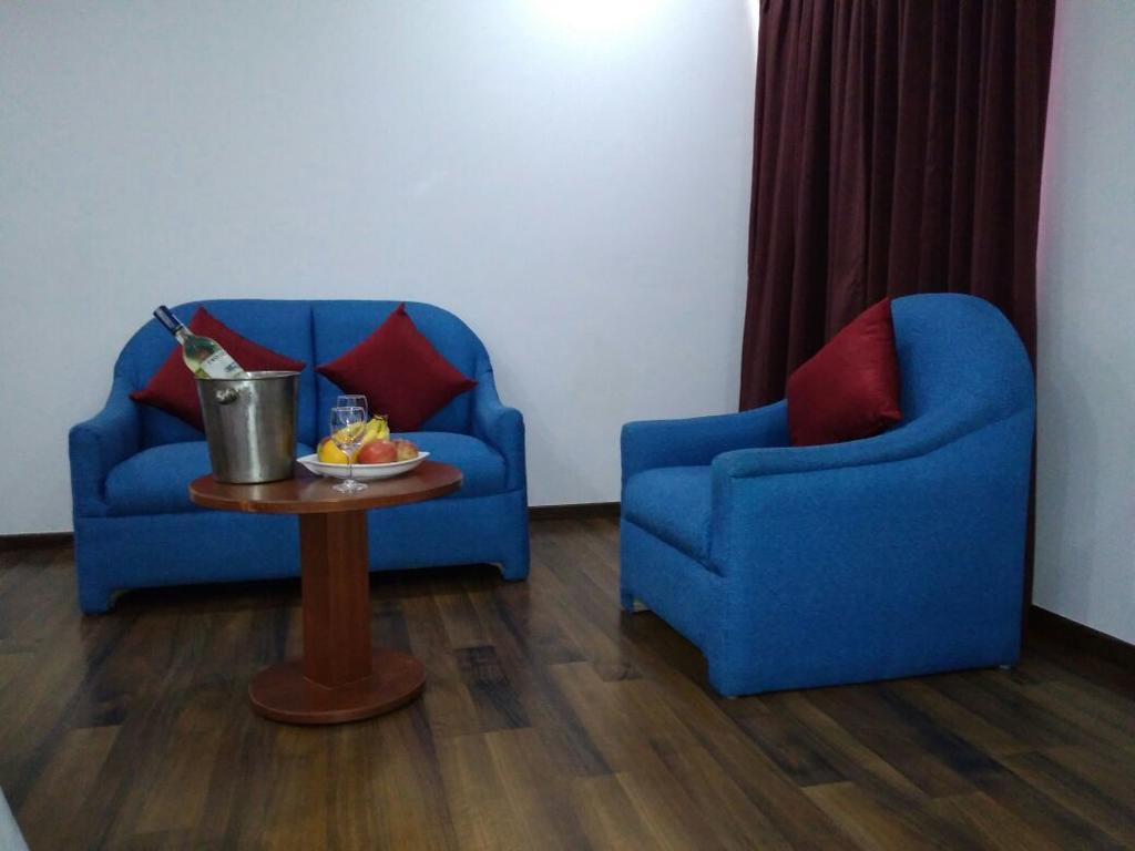 The Royal Comfort Bangalore Esterno foto